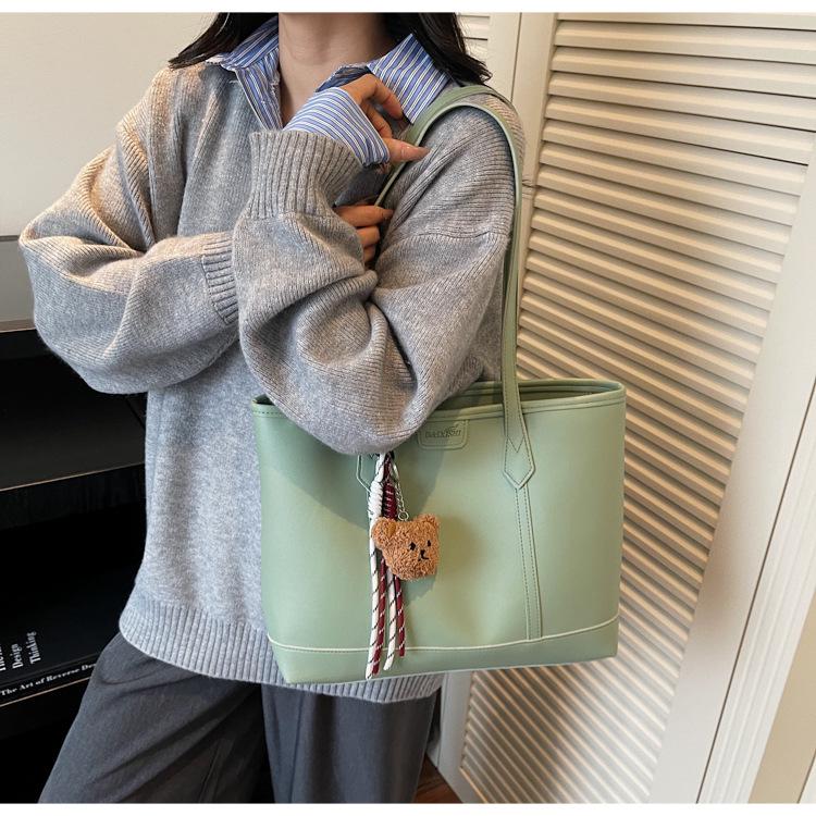 Women's Large Capacity Fashion Tote Bag - 2025 Korean Design, Versatile Casual Shoulder Bag for Daily Commuting