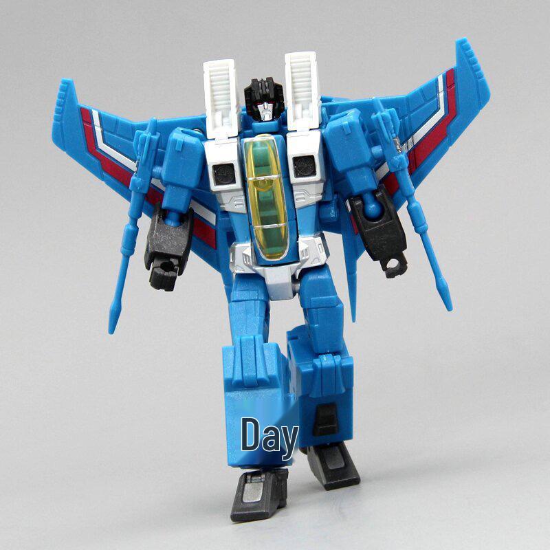PT01-06 G1 Animation Fighter Squadron Deformable Small Airplane Toy Model