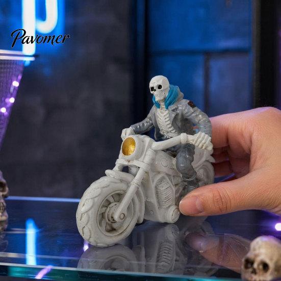 Resin Skeleton Figure Halloween Ornament, Motorcycle Figurines, Durable Matte Finish Outdoor Decor Collectible Statue, for Boy Desktops E-Sports Rooms