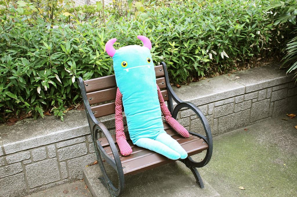 Shinada Mokeke (LL) Goni