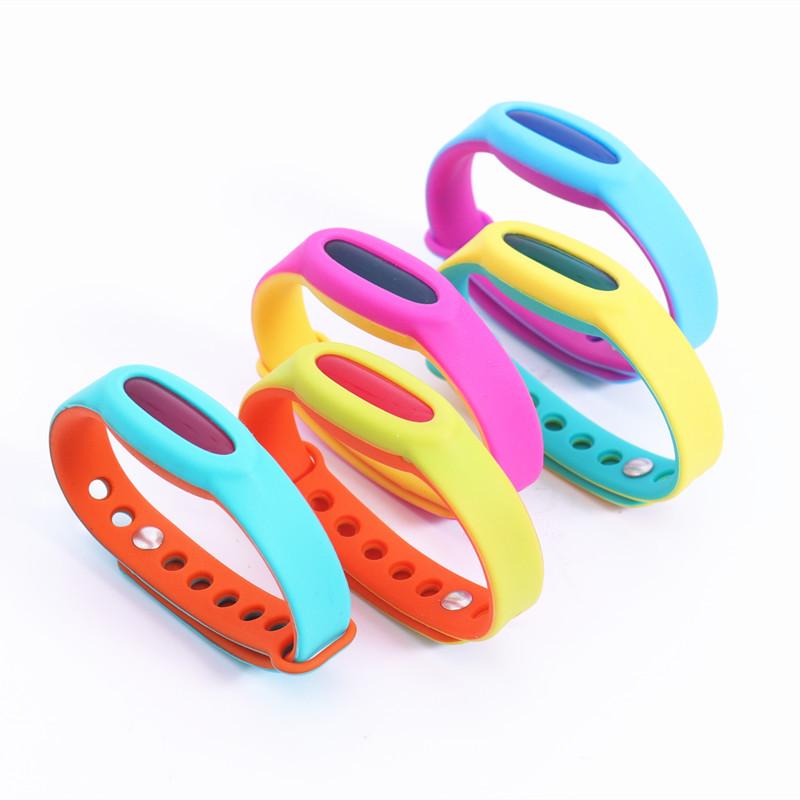 Adjustable Citronella Silicone Bracelet: Essential Oil Mosquito Repellent for Adults, Infants, and Children