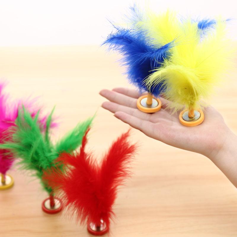 5 PCS Plumes Colorées Volant à Pied Jianzi Chinois Fitness Divertissement Pour l'Exercice Physique Sports de Pied Jeu de Jouet d'Extérieur