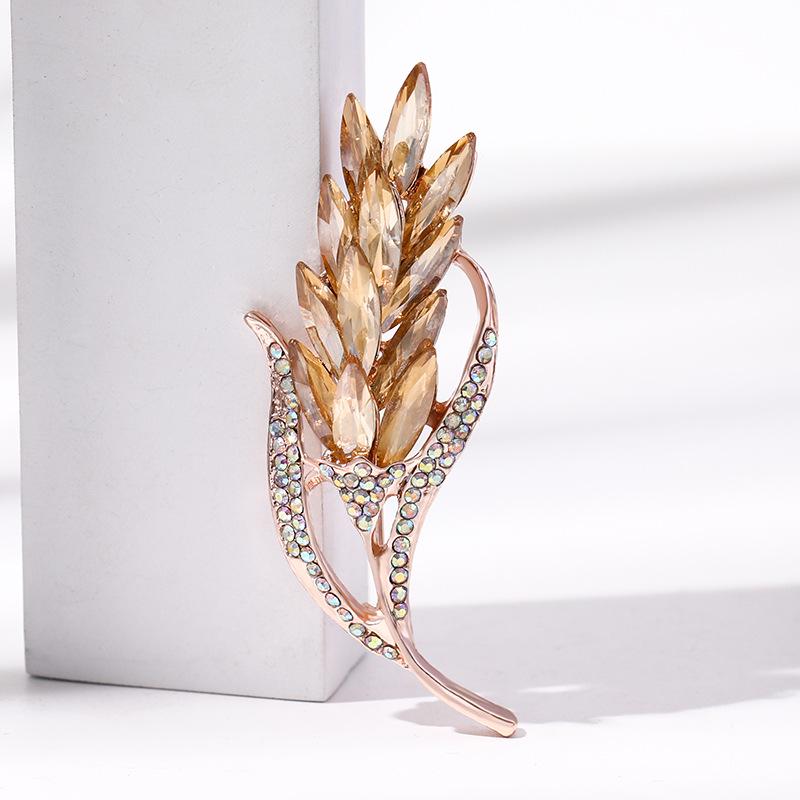 Sophisticated Wheat Ear Brooch for Women – Elegant Large Pin Accessory