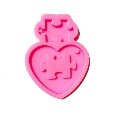 DIY Love Puzzle Shape Keychain Silicone Epoxy Mold DIY Keychain Pendant Jewelry Crafting Mould for Valentine Love Gift