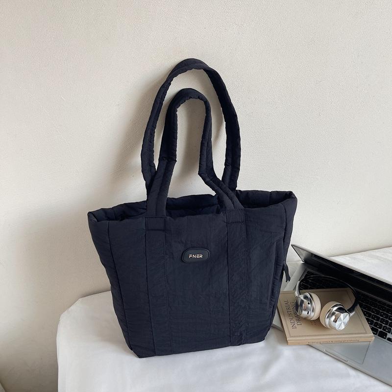 Soft waxy cloth bag Female students class shoulder bag Large capacity commuter handbag 2025 New nylon cloth tote bag