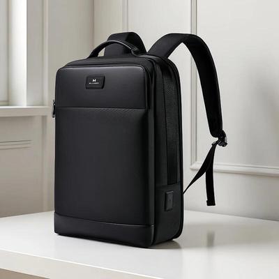Zaino da uomo per viaggi d'affari