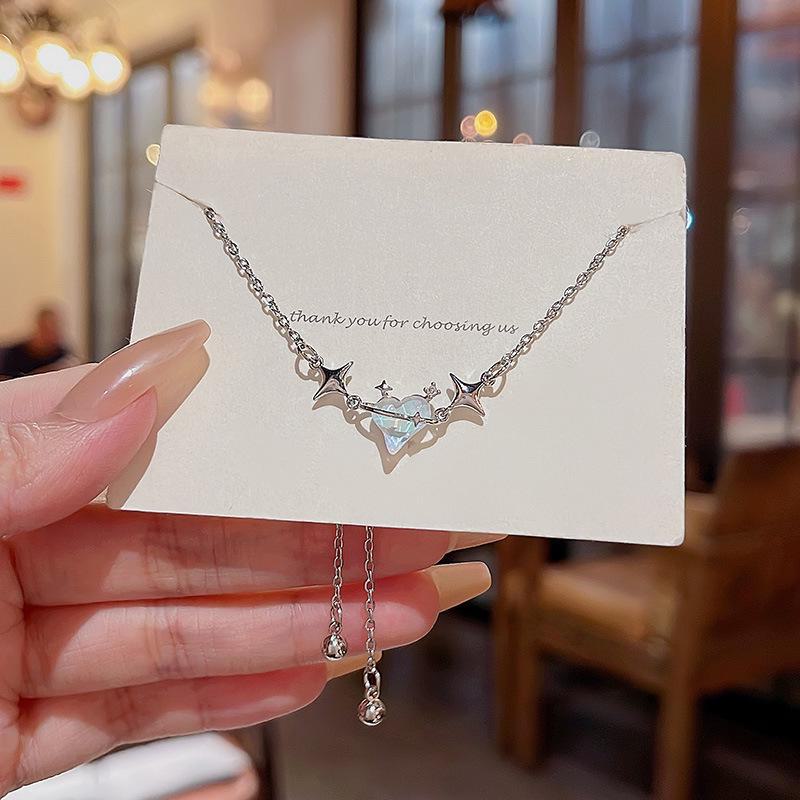 Korean Luxury Design Love Bracelet - Elegant, Versatile Women's Jewelry