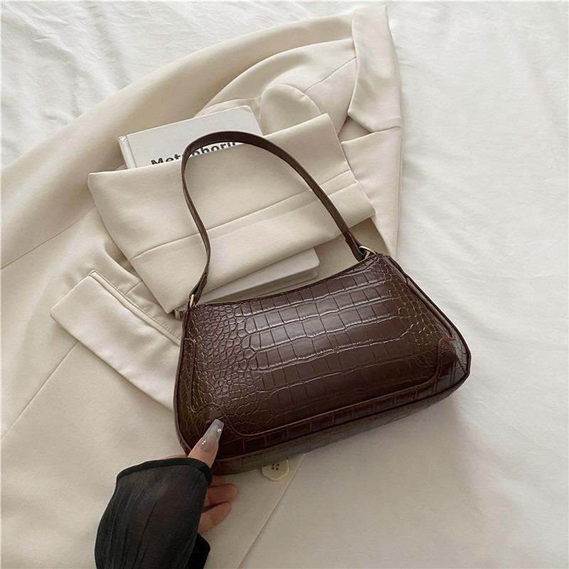 

Exquisite summer bag baguette women s bag new pure white bag versatile handbag shoulder commuter niche bag кавовий