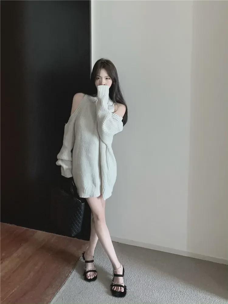Women's Off-Shoulder Black Knit Sweater - Loose Korean Style for Autumn/Winter 2024