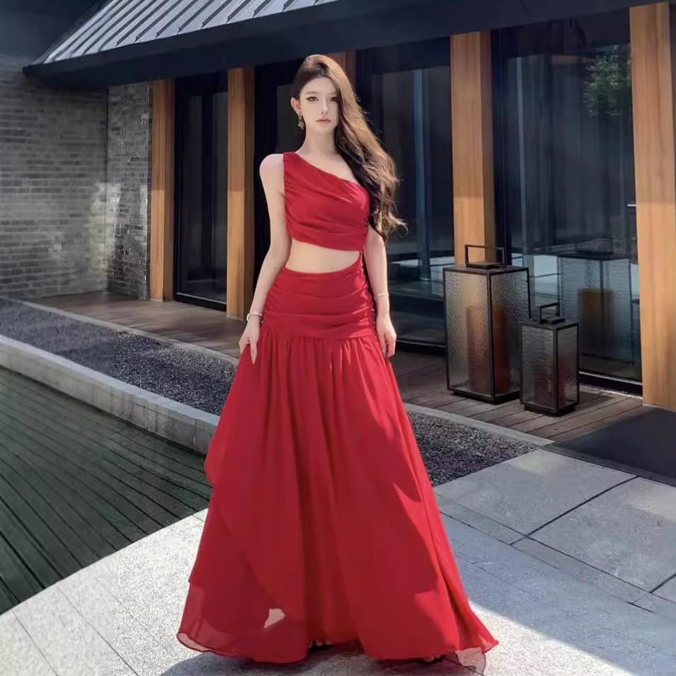 Real Shot French Niche Premium Cold Feeling Slanted Shoulder Waist Dress Women's Seaside Vacation Atmosphere Super Fairy Dress