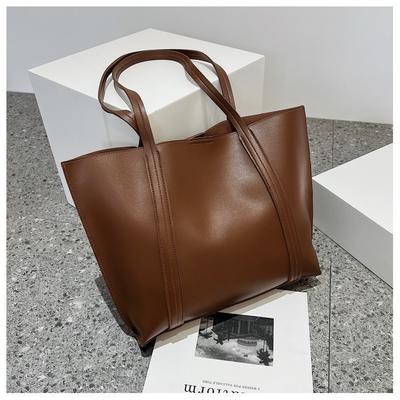 Simple Large Bag for Women New Single Shoulder Crossbody Commuter Niche Tote Bag Fashion Handheld Large Capacity