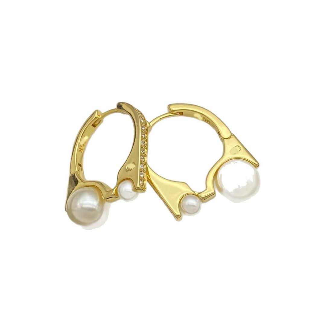 D Family Rhinestone Earrings: Classic Design with Pearls, Silver Needles, and a Touch of Luxury