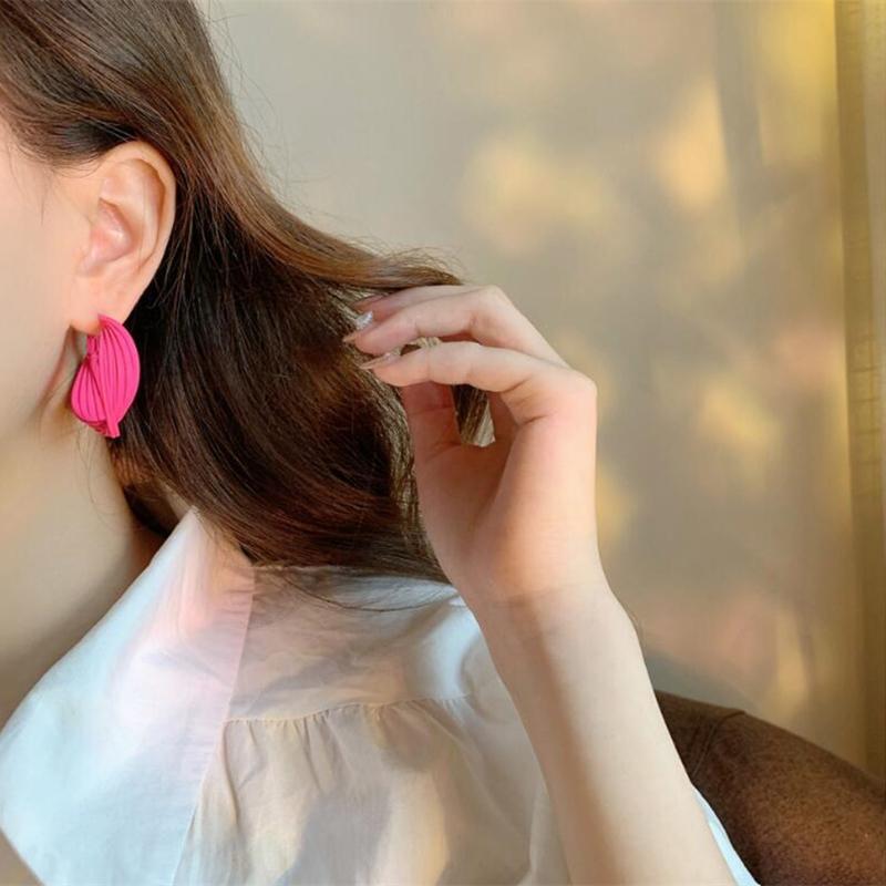 Heart-shaped Stud Earrings Candy-colored Love Shaped Earrings Multicolor Simple Geometric Style Stud Hoop Earrings For Wome