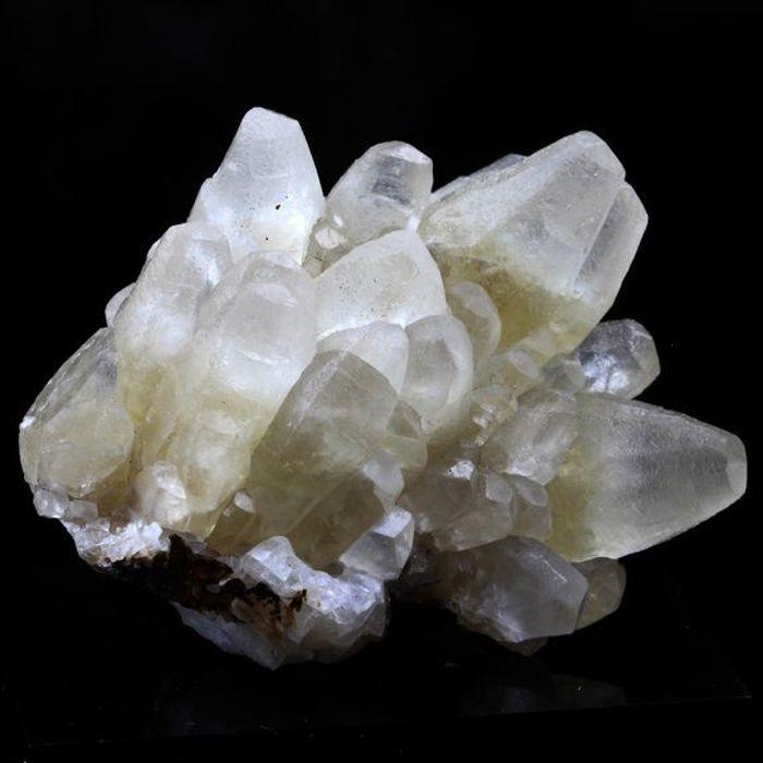 Pierres et Minéraux. Calcite. 355.5 ct. Viane, Tarn, France.