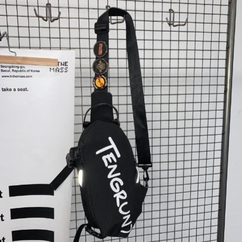 1Pc Men's Bags Fashion Messenger Bags Boys Backpacks Niche Sports and Leisure Bags Women's Shoulder Bags Personalized Japanese Breast Bags