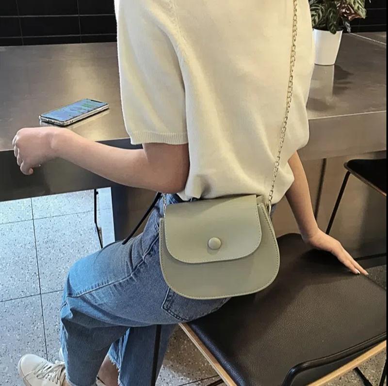 Mini Crossbody Bag Female Fashion Small Fresh Half-circle Saddle Bag Versatile Ins Single Shoulder Chain Bag Women Girls Cute Bag