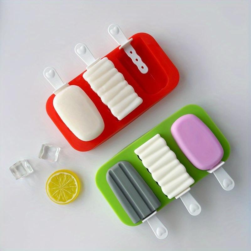 2 Pack Ice Lolly Moulds , BPA Free Silicone, Reusable , Easy Release, Stackable Design with Removable Sticks , Covers for Homemade Ice Cream