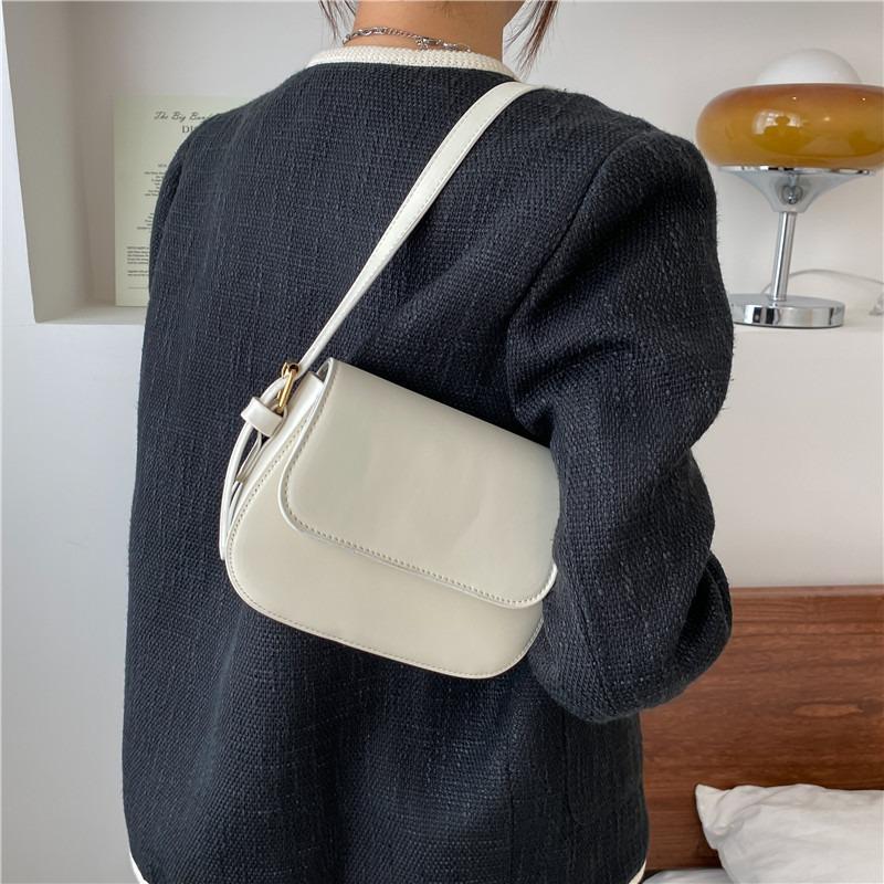 Textured small bag women's  autumn and winter new trendy retro messenger bag underarm shoulder bag solid color small square bag