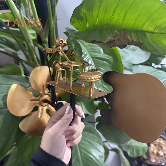 Metal Drummer Garden Windmill Handmade Percussionist Music Windmill Ornament Wind-Powered Drummer Windmill for Outdoor Patio Courtyard