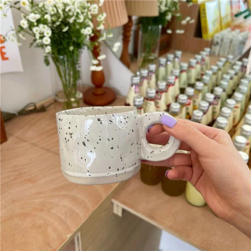 300ML Creative Ring Handle Ceramic Mug Milk Coffee Cup Office Home Drinkware Microwave Oven Couple Hand Grip Cups