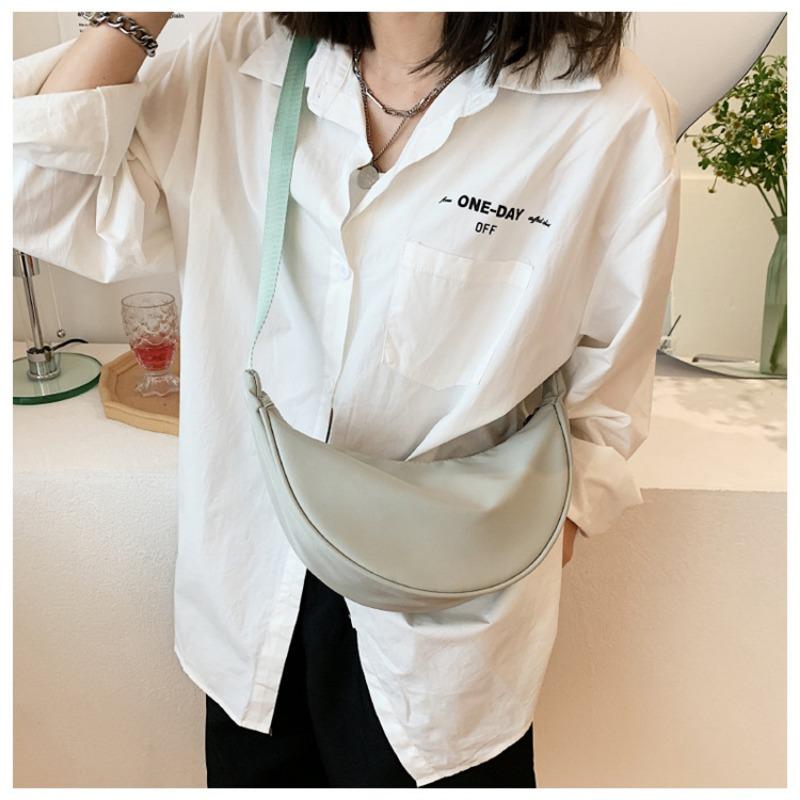 Nylon Messenger Bag Women's New Trendy Dumpling Bag Lightweight Small Satchel Underarm Bag Shoulder Canvas Bag Bgs