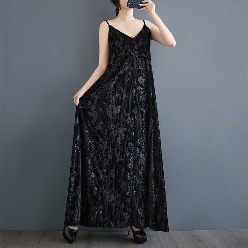 New Retro Niche Dark Jacquard V-neck Temperament Halter Dresses