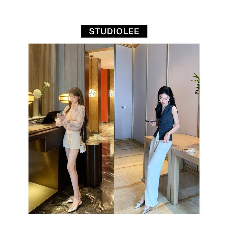 Sheepskin version~ Grape mother pointed head exquisite rhinestone buckle thin French back empty single shoes women's summer bag head sandals