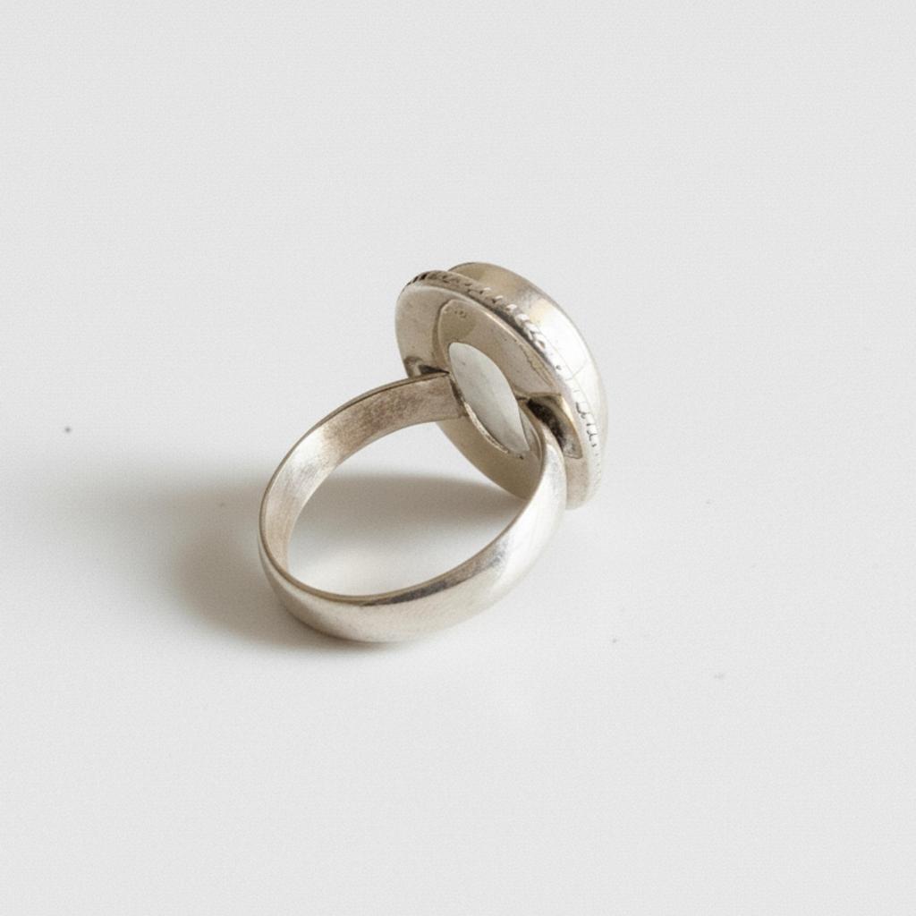 Oval Rainbow Moonstone Ring, 925 Solid Sterling Silver, Everyday Wear Minimalist Ring, Handmade Jewelry