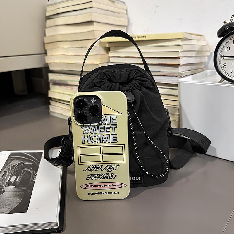 Sports Water Kettle Bag Unisex Lightweight Travel Crossbody Bag Outdoor Water-Repellent Cycling Mobile Phone Bag