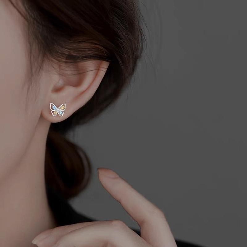 Small Colorful Rhinestones Butterfly Earrings for Women Cute Sweet Hollow Copper Color Mini Stud Earrings Simple Zircon Gift