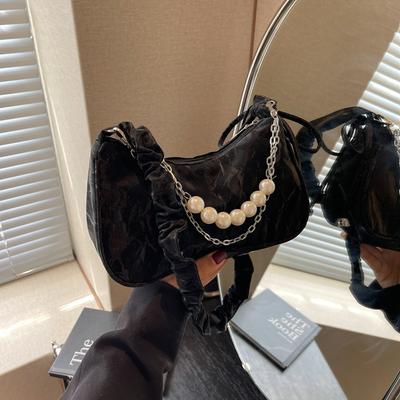 High-value Pleated Underarm Bag Women's 2025 Summer New Shoulder Messenger Bag Fashionable Pearl Chain Baguette Bag