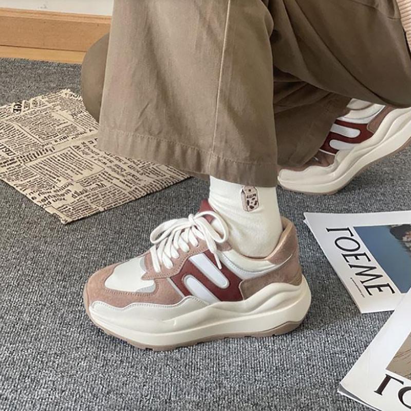 Yogurt Universe Forrest Gump Sneakers Femenino Otoño e Invierno Retro Nicho  de suela gruesa Aumentan Los zapatos casuales deportivos de papá comprar a  buen precio — entrega gratuita, reseñas reales con fotos —
