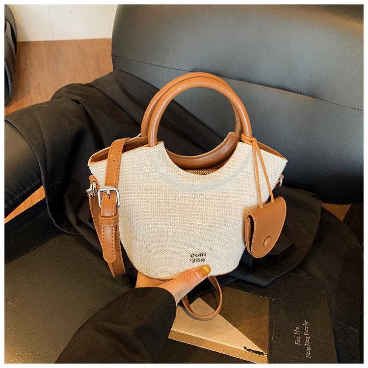 Today's Popular Bags Women's New Summer Fashion Niche Messenger Bags Bucket Bags