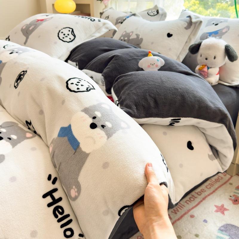 Thickened Milk Fleece Four-Piece Set Double-Sided Fleece Quilt Cover Coral Flannel Bed Sheet Quilt Cover Three-Piece Set Of Bed Hat
