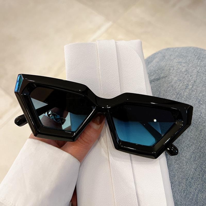 Personalized Diamond Thick Irregular Sunglasses Trend Cat Eye Women's Advanced Sunglasses UV400 Sun Protection Sunglasses