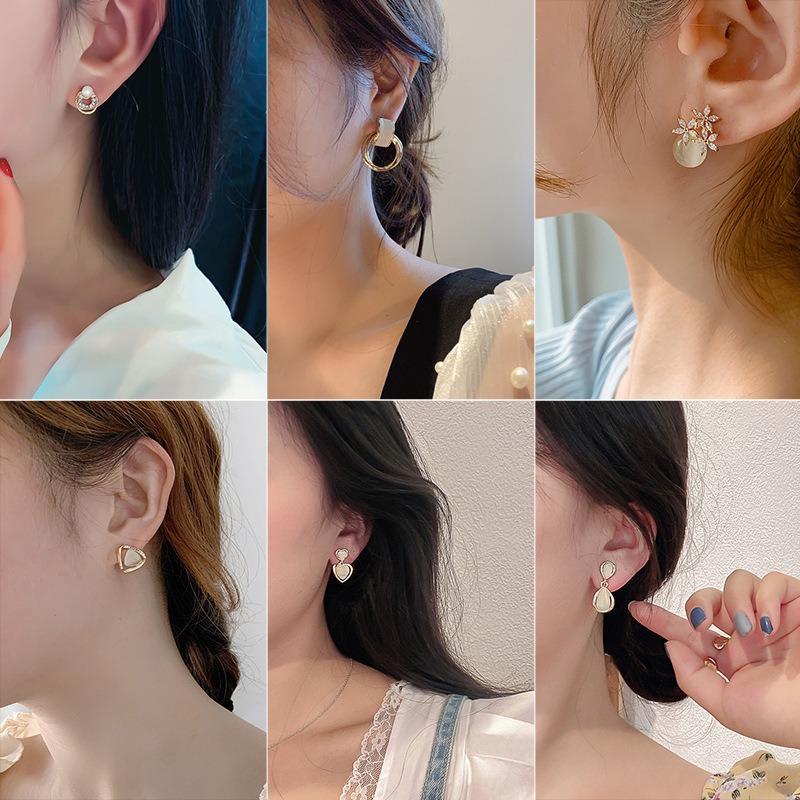 Silver Needle Korea Dongdaemun Temperament New Earrings Geometric Opal Earrings Fashion Versatile New Personalized Earrings