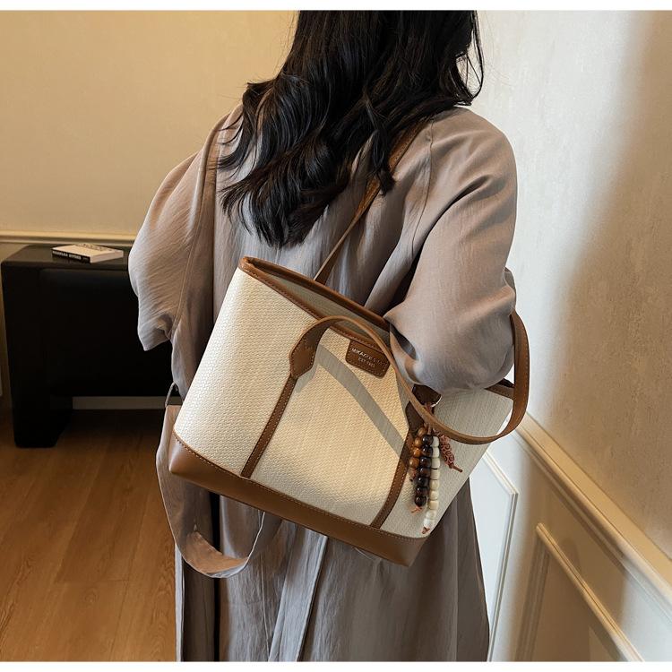 Ladies Large Capacity Shoulder Bags Vintage Commuting Underarm Bags Solid Color Casual Handbag Women High Quality Tote Bag