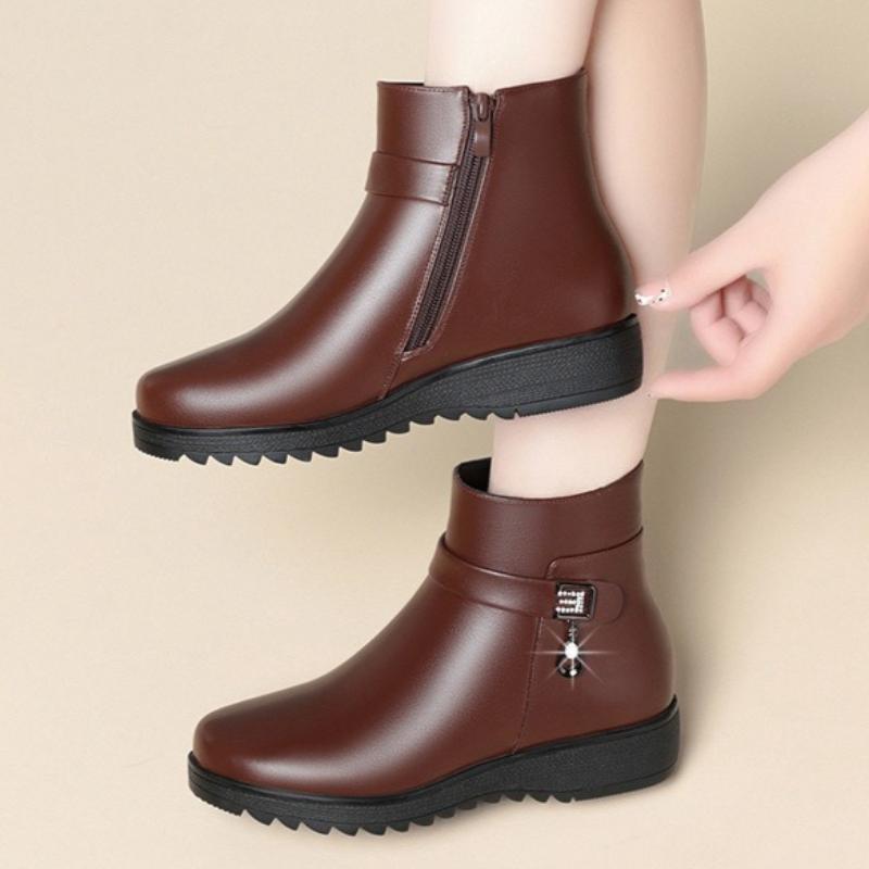 Short Boots, Autumn and Winter Cotton Shoes, Warm Boots, Women's Fleece-lined Leather Shoes, Middle-aged Women's Shoes