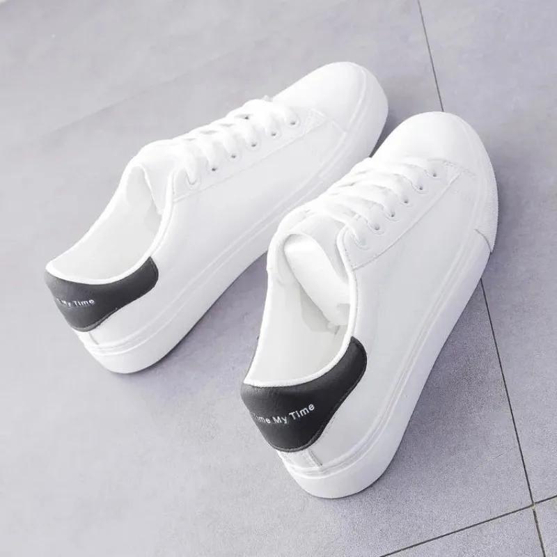Fashion Women Sneakers 2025 Fashion Breathble Vulcanized Shoes Pu Leather Platform Shoes White Lace Up Casual Shoes Zapatos Mujer