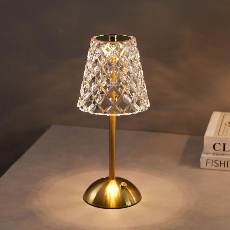 Light Luxury Table Lamps Retro Crystal Desk Lamp Charging Touch Bedside Lamp Bedroom Bedside Night Light Restaurant Decoration