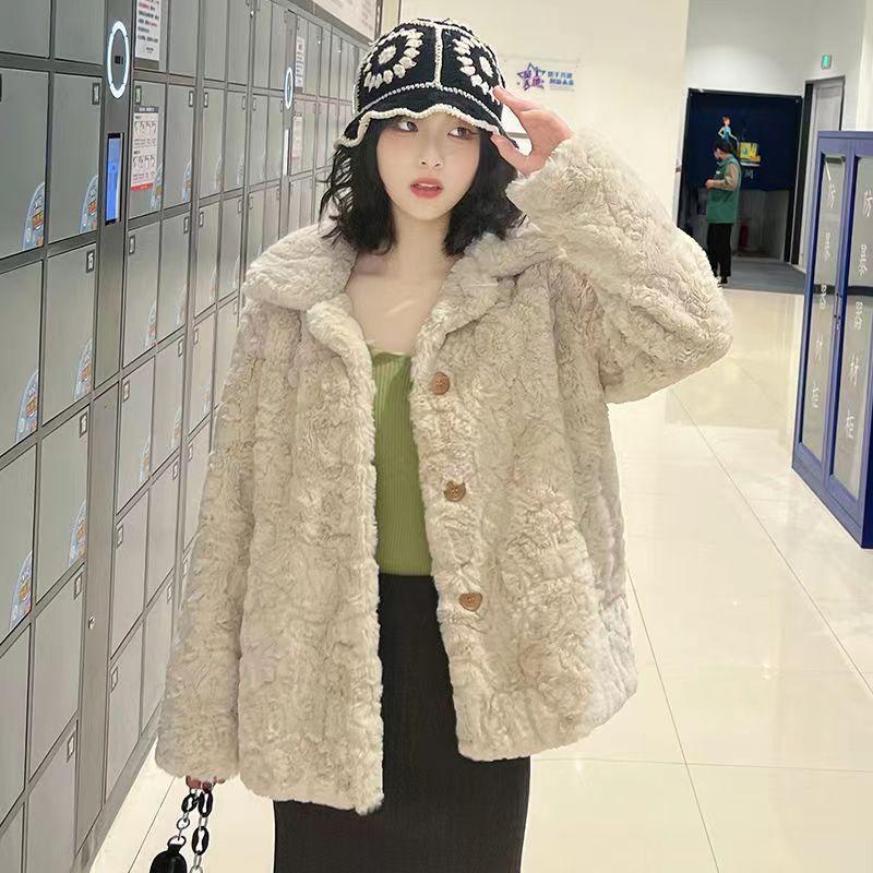 Autumn and winter new women's imitation rabbit hair brush flower small square collar lamb wool thickened imitation fur jacket women's short fashion