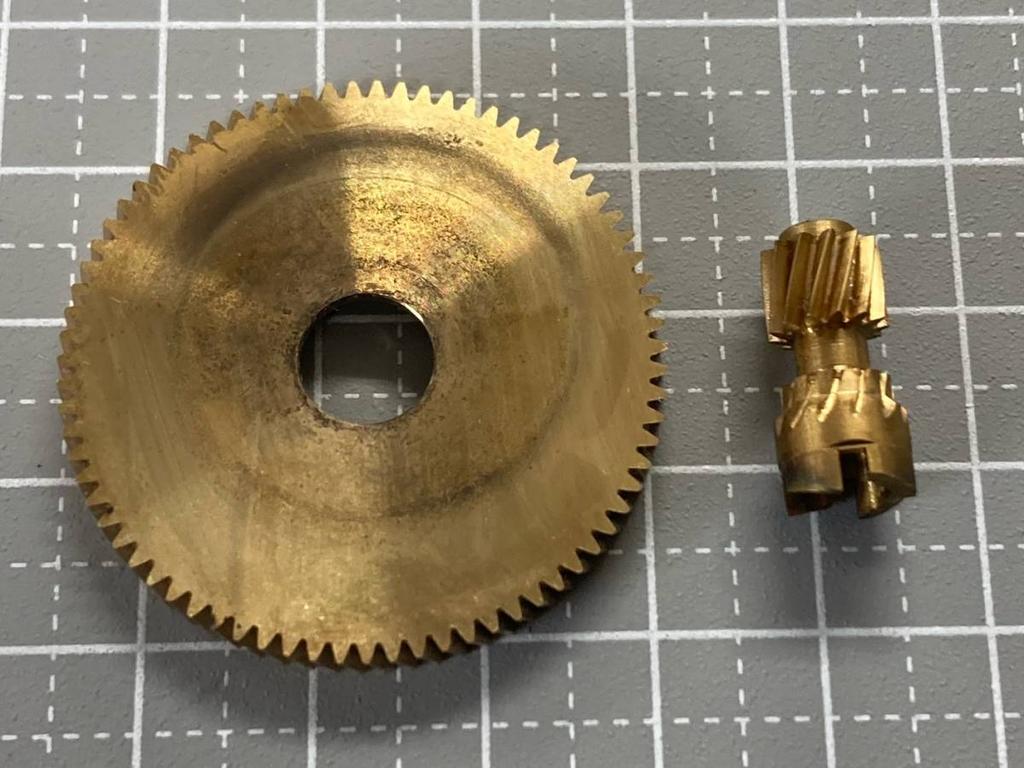 Shimano Antares AR Main Gear Pinion Gear Shipping 385 yen Discontinued Old Junk [30] & [57] Set, Right-Handed