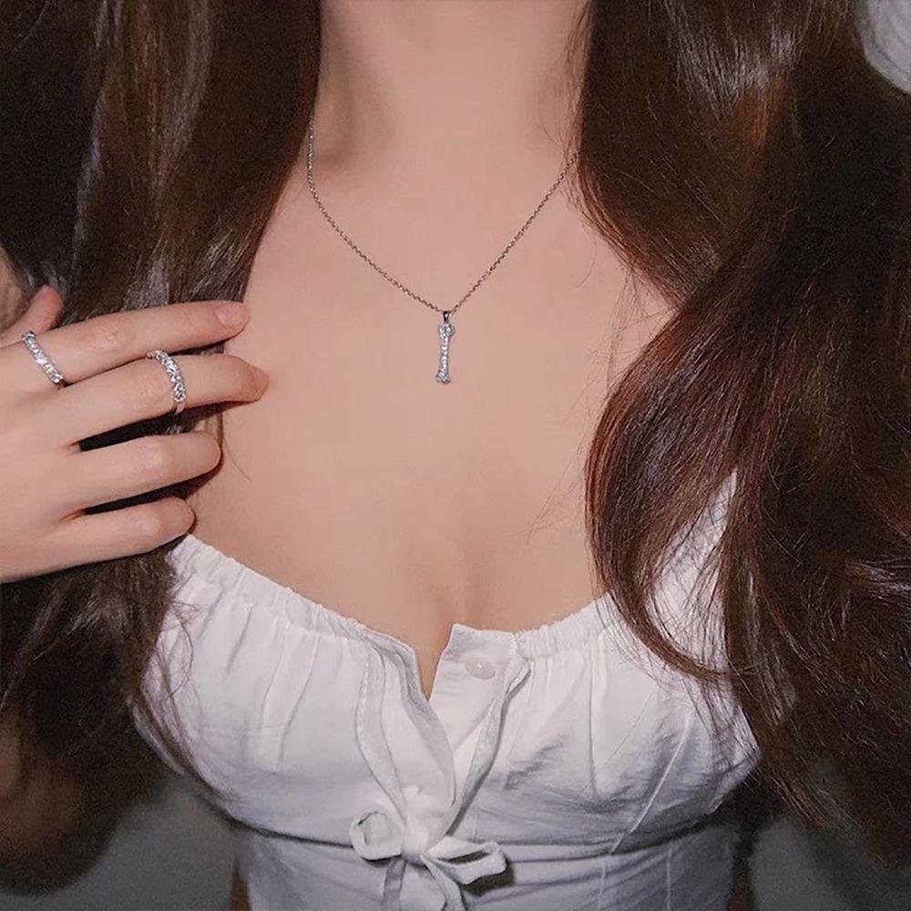 Male Copper Sweater Chain Bone Clavicle Chain Fashion Jewelry Women Necklace Korean Style Pendant