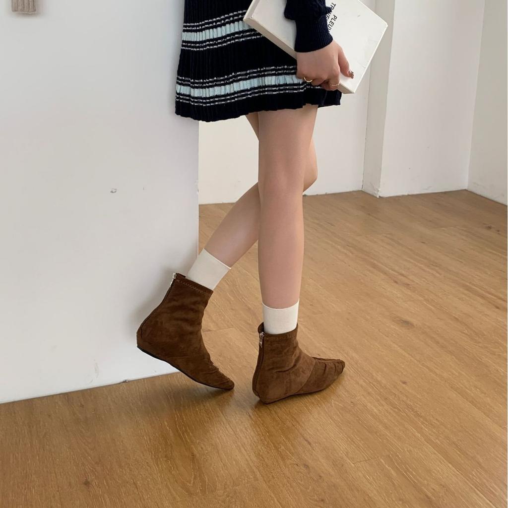 2025 New Pointed Suede Soft Bottom Rear Zipper Low Tube Thin Martin Fashion Women's Short Boots