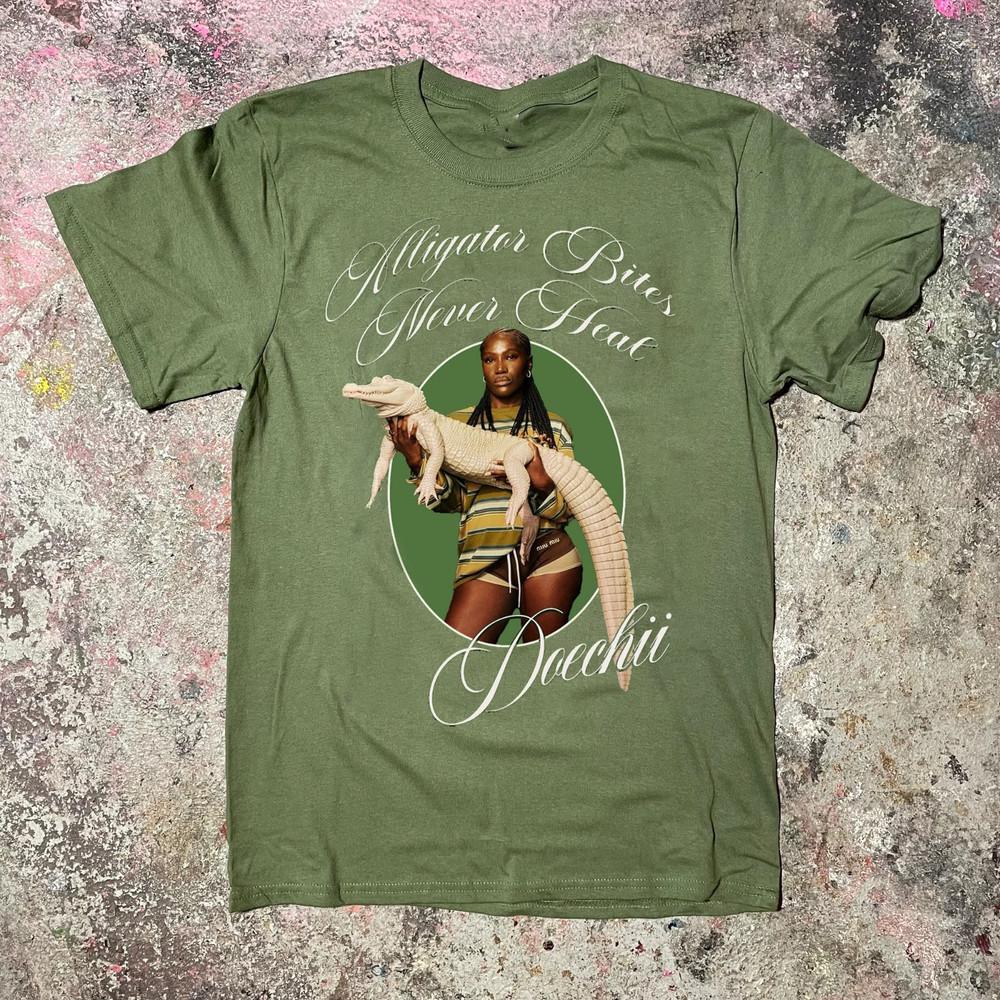 DOECHII ALLIGATOR BITES NEVER HEAL Tour S to 5XL Green T-shirt MD1404 Unisex T-Shirt S