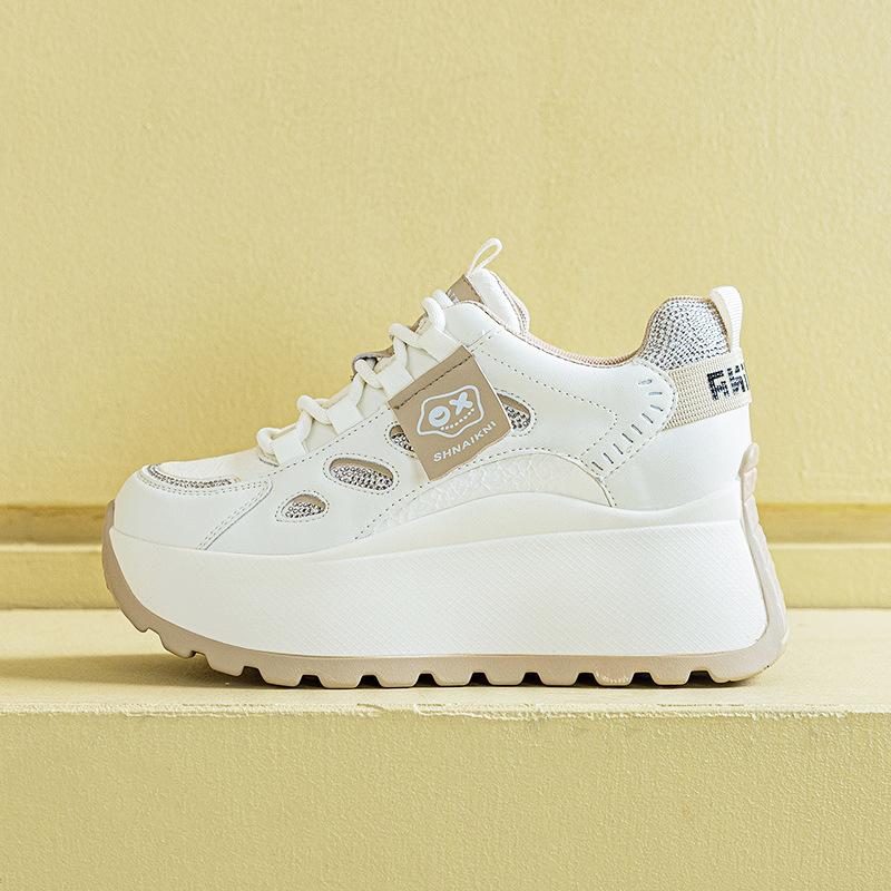 

2025 spring new 8cm muffin thick-soled inner height-increasing rhinestone women s shoes Korean version of versatile round head casual little white 40 абрикосовый