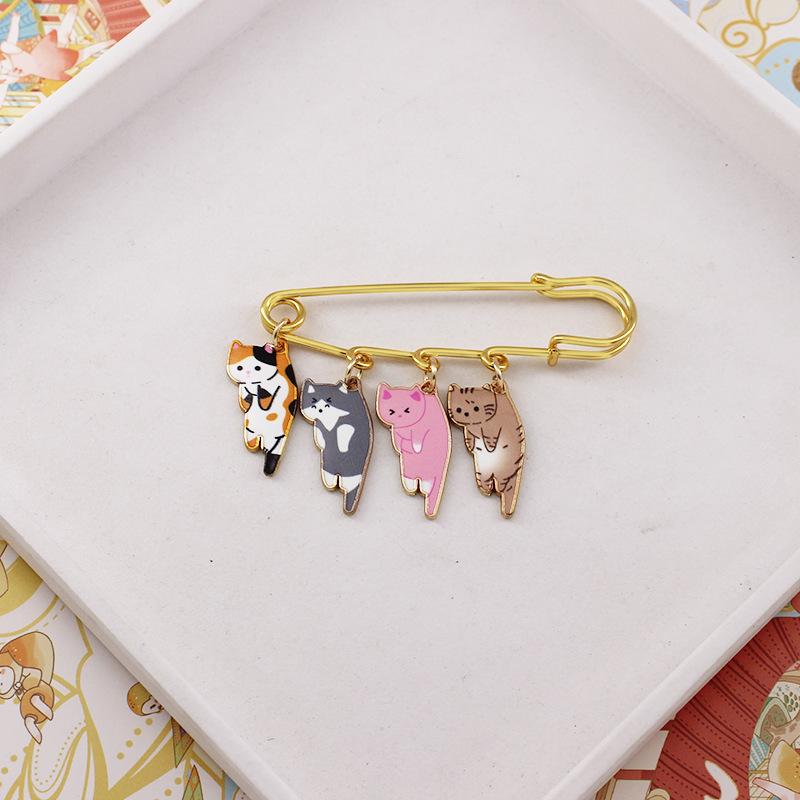 Creative Alloy Kitten Brooch Pin Badge & Bag Accessory