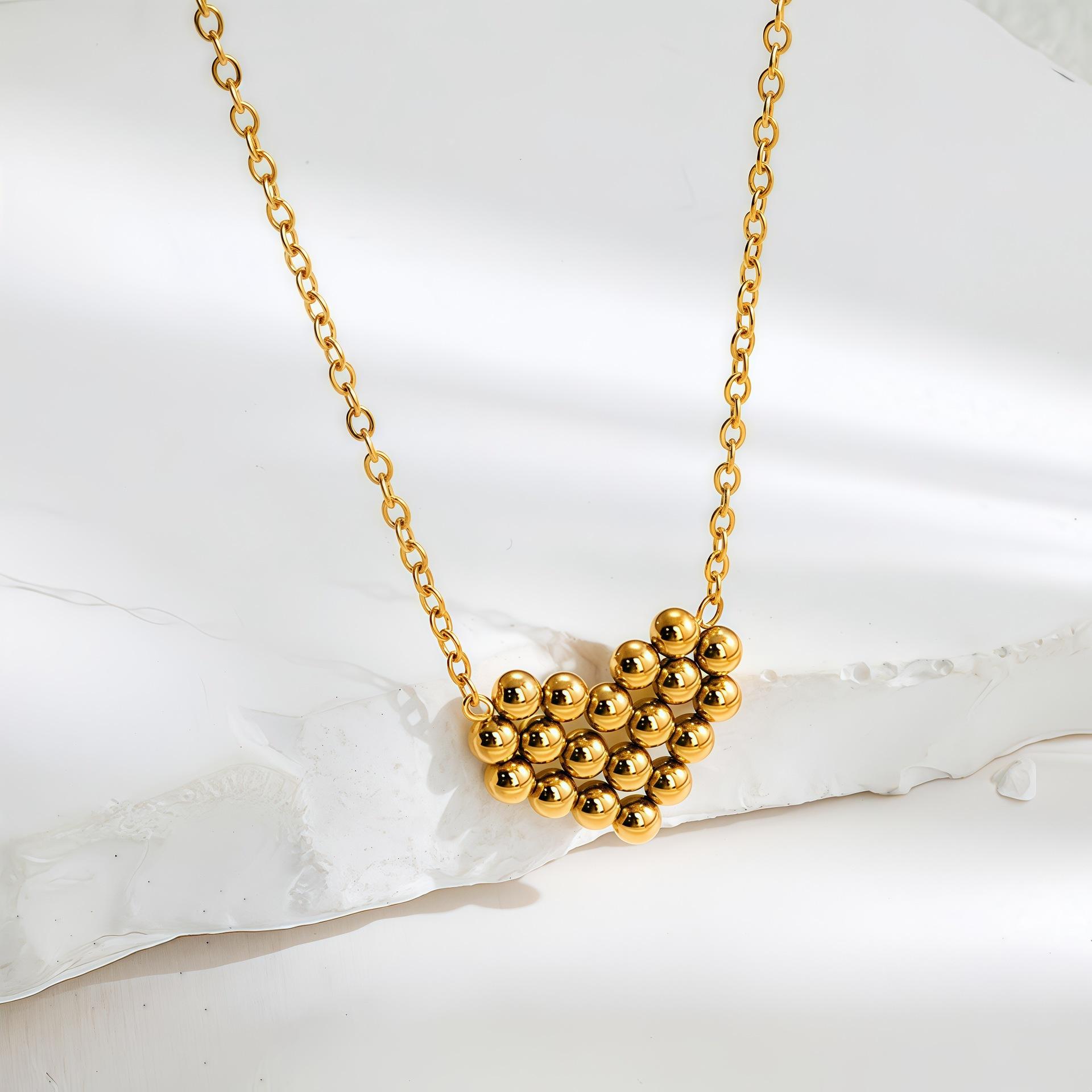

Fashion Commuter Versatile Two-Color Heart-Shaped Neck Chain French Retro Titanium Steel Necklace Women Do Not Fade