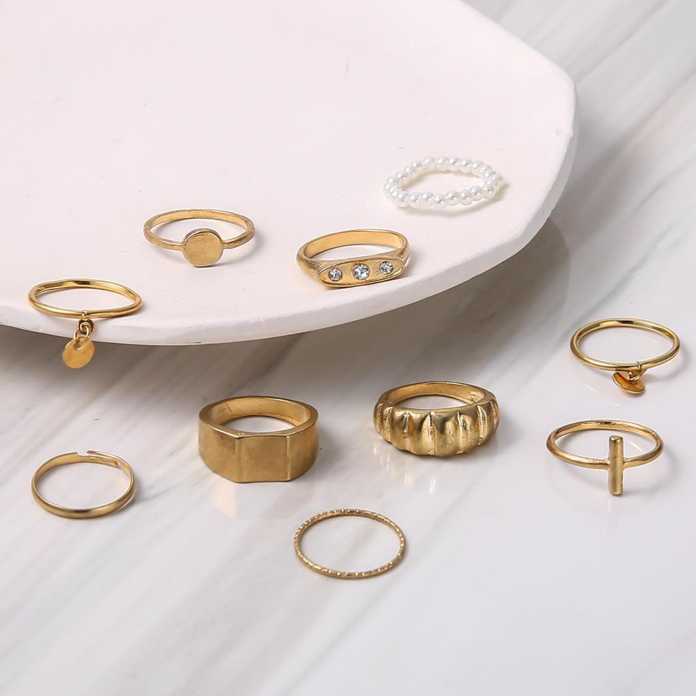 Ring Gold Glossy Croissant Threaded Ring Pearl Disc 10-Piece Set Combination Ring