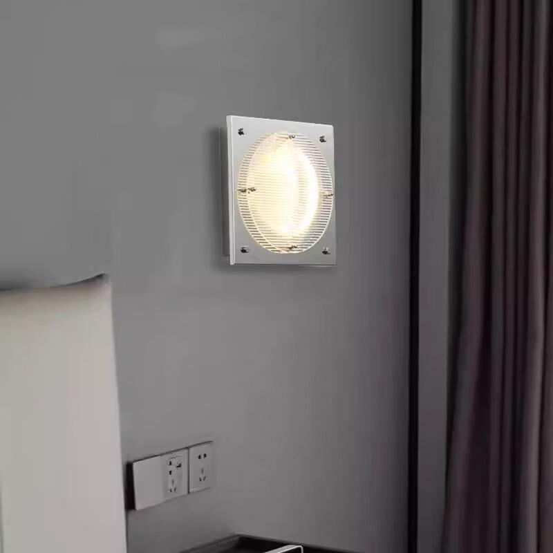 Oeny Decorative Wall Lamp